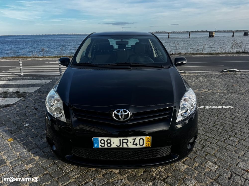 Toyota Auris 1.4 VVT-i AC - 2