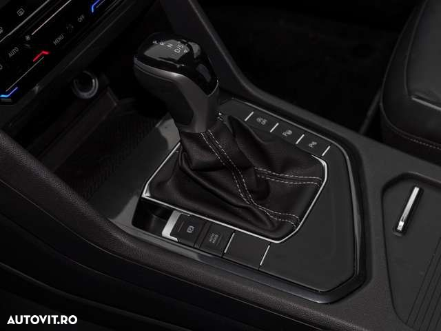 Volkswagen Tiguan - 9