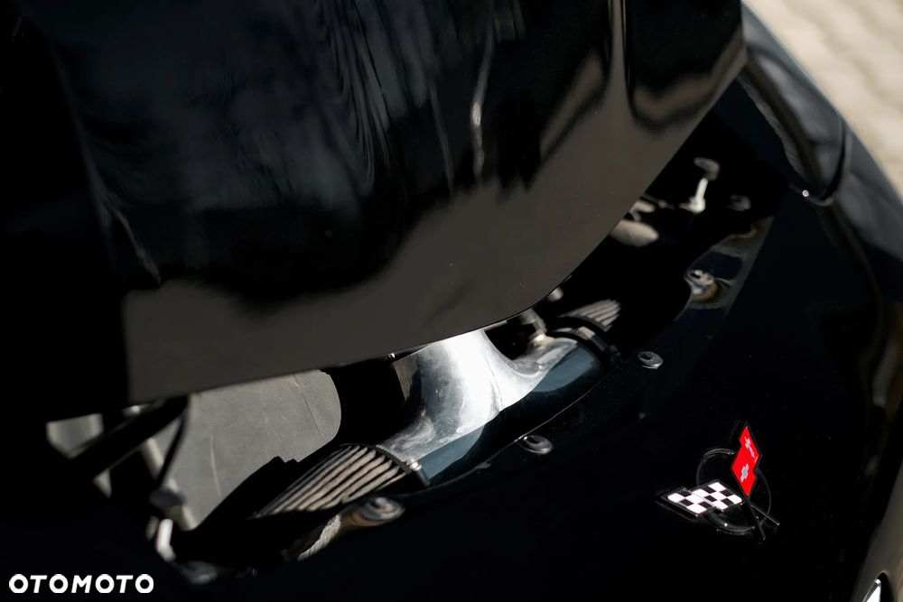 Chevrolet Corvette - 39