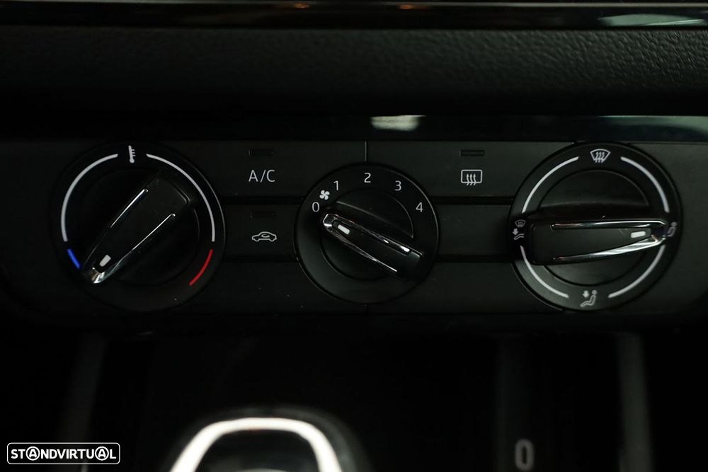 Skoda Kamiq 1.0 TSI DSG - 13