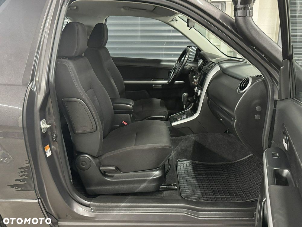 Suzuki Grand Vitara - 12
