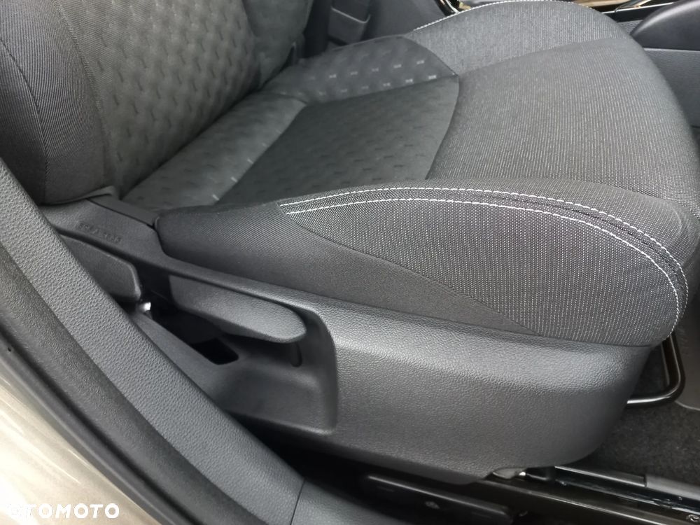 Suzuki Swace 1.8 Hybrid Premium Plus CVT - 29