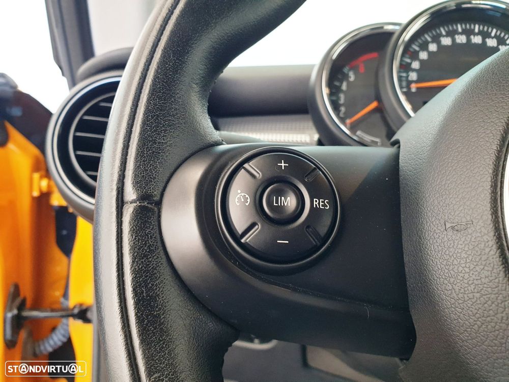 MINI 3 Portas Cooper D - 15