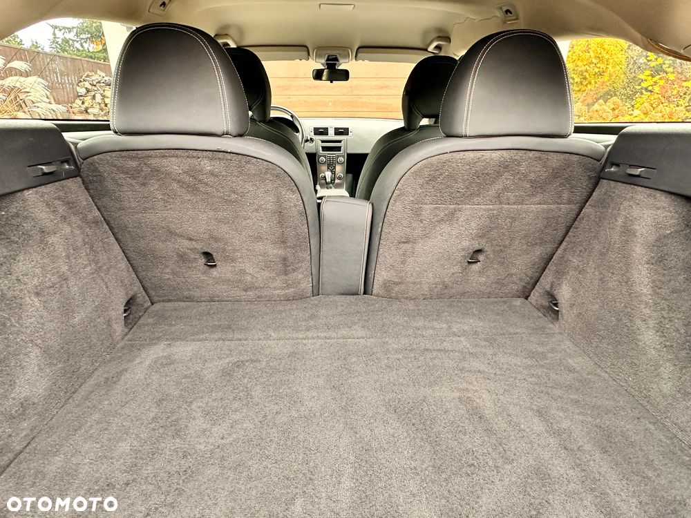 Volvo C30 2.0F R-Design - 27