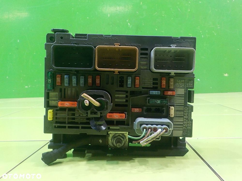 PEUGEOT 308 I LIFT 13r HB 5D skrzynka bezpiecznikow modul BSM 967587480 - 1