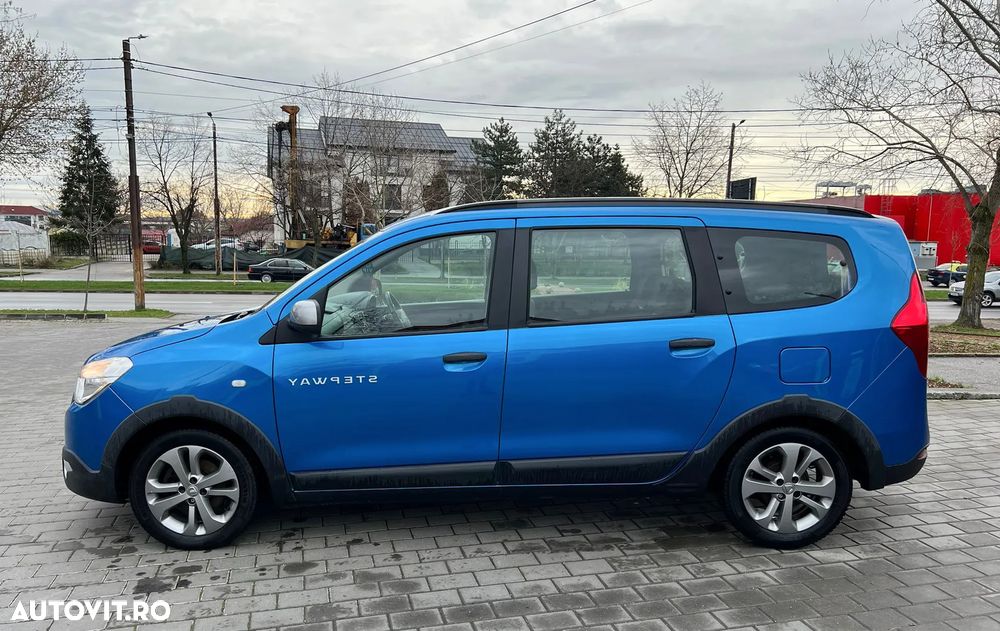 Dacia Lodgy 1.5 dCi Stepway - 10
