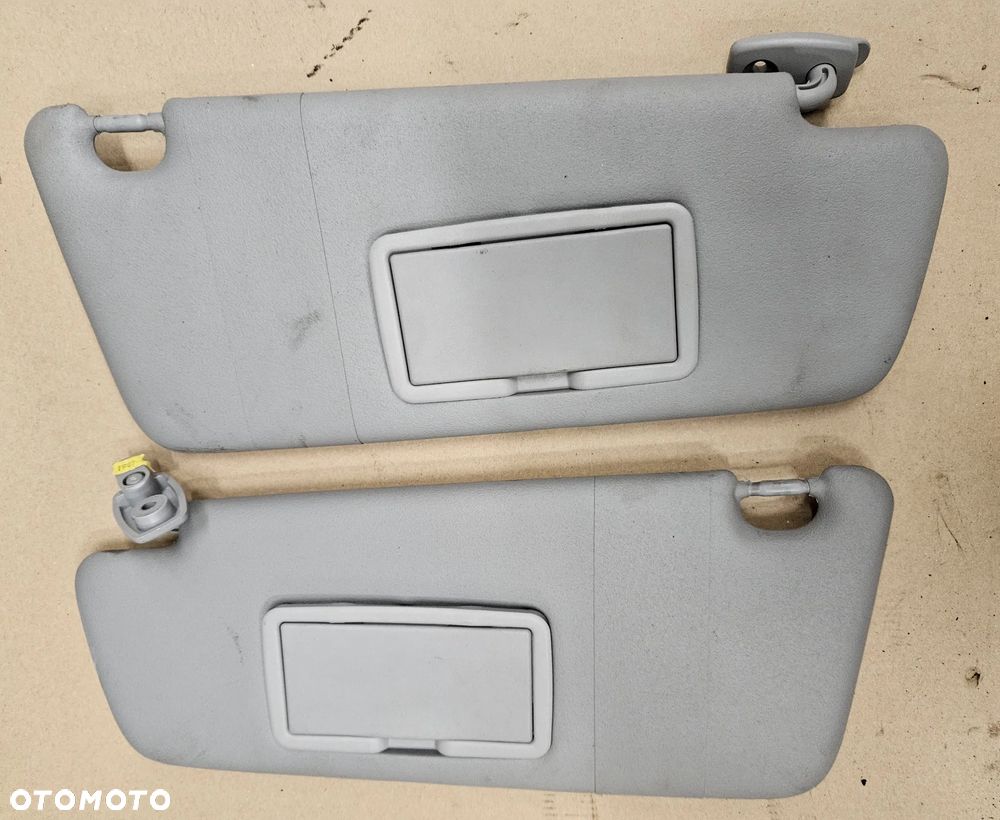 Opel Corsa D osłona przeciwsłoneczna słonecznik prawa - 1