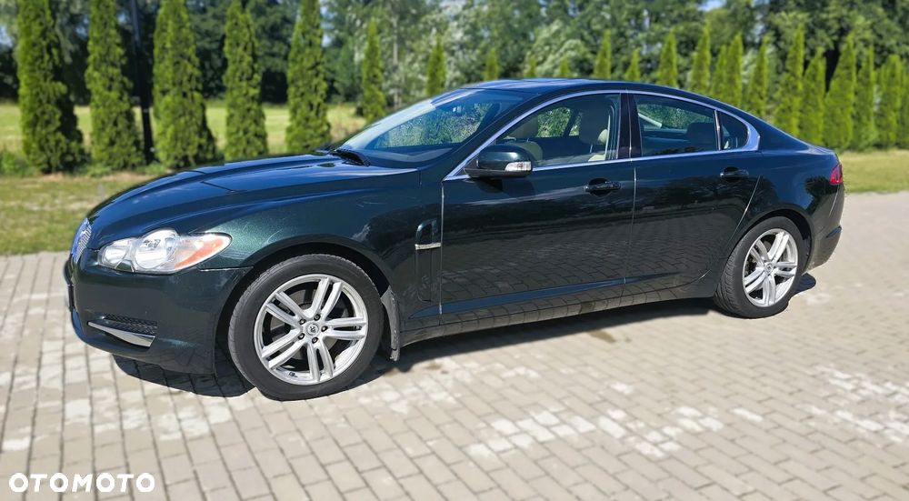 Jaguar XF 2.7 V6 D Premium Luxury - 1
