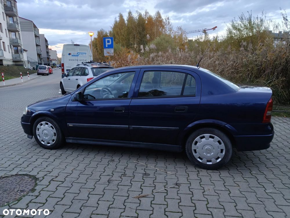 Opel Astra - 6