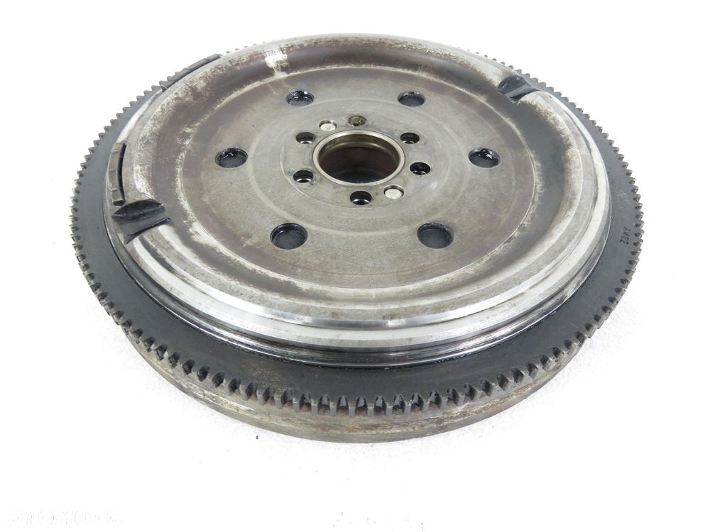 KOŁO DWUMASOWE AUDI A4 B5 1.9 TDI - 2