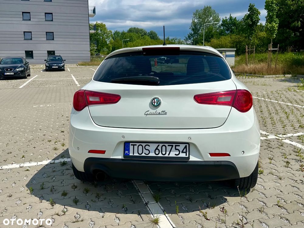 Alfa Romeo Giulietta 1.4 TB Distinctive - 4