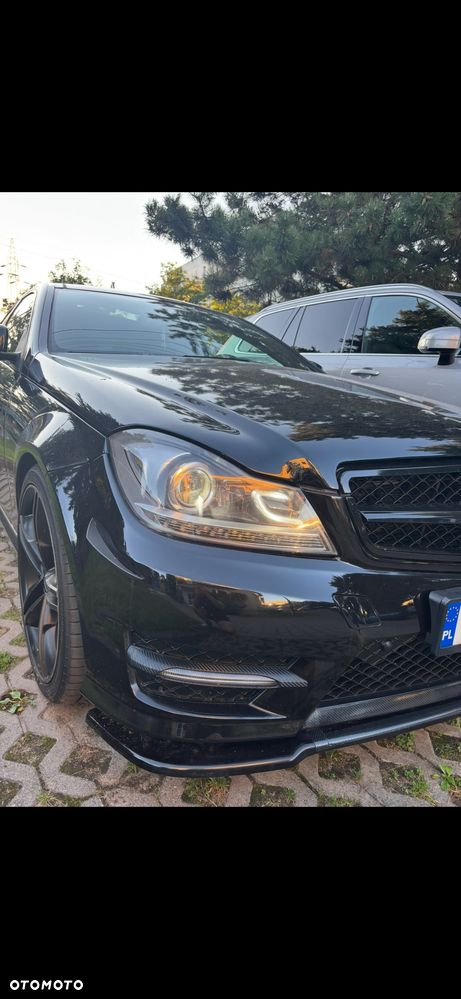 Mercedes-Benz Klasa C 250 CGI BlueEff Sport - 5