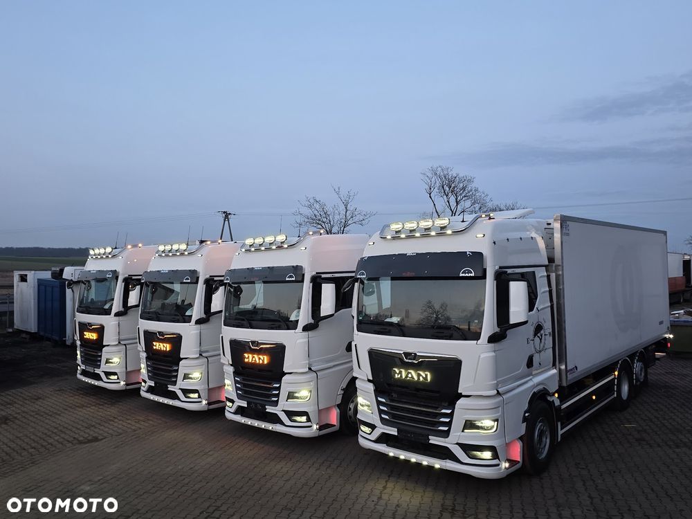 MAN MAN TGX  * chłodnia * izoterma  * thermo king * Carrier * winda*chłodzenie * grzanie * przewierty sterowane * - 17
