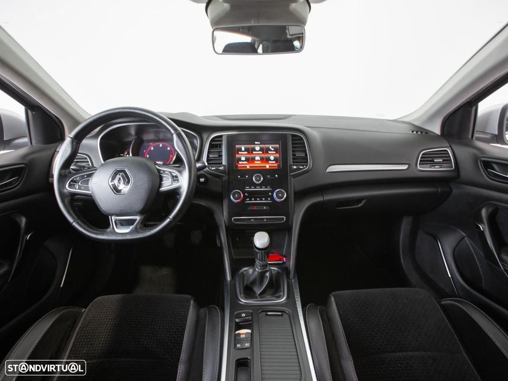 Renault Mégane Sport Tourer - 7