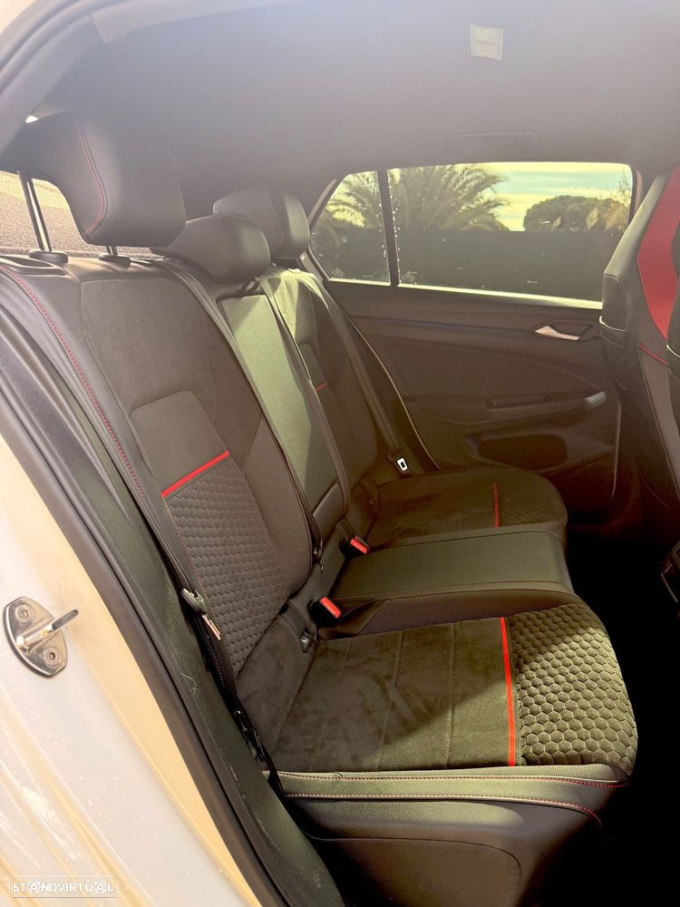 VW Golf 2.0 TSI OPF DSG GTI Clubsport - 9