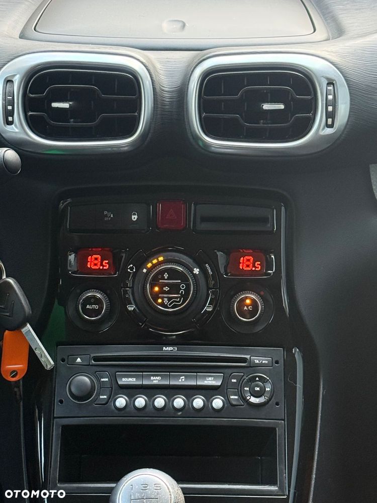 Citroën C3 Picasso VTi 120 Exclusive - 31