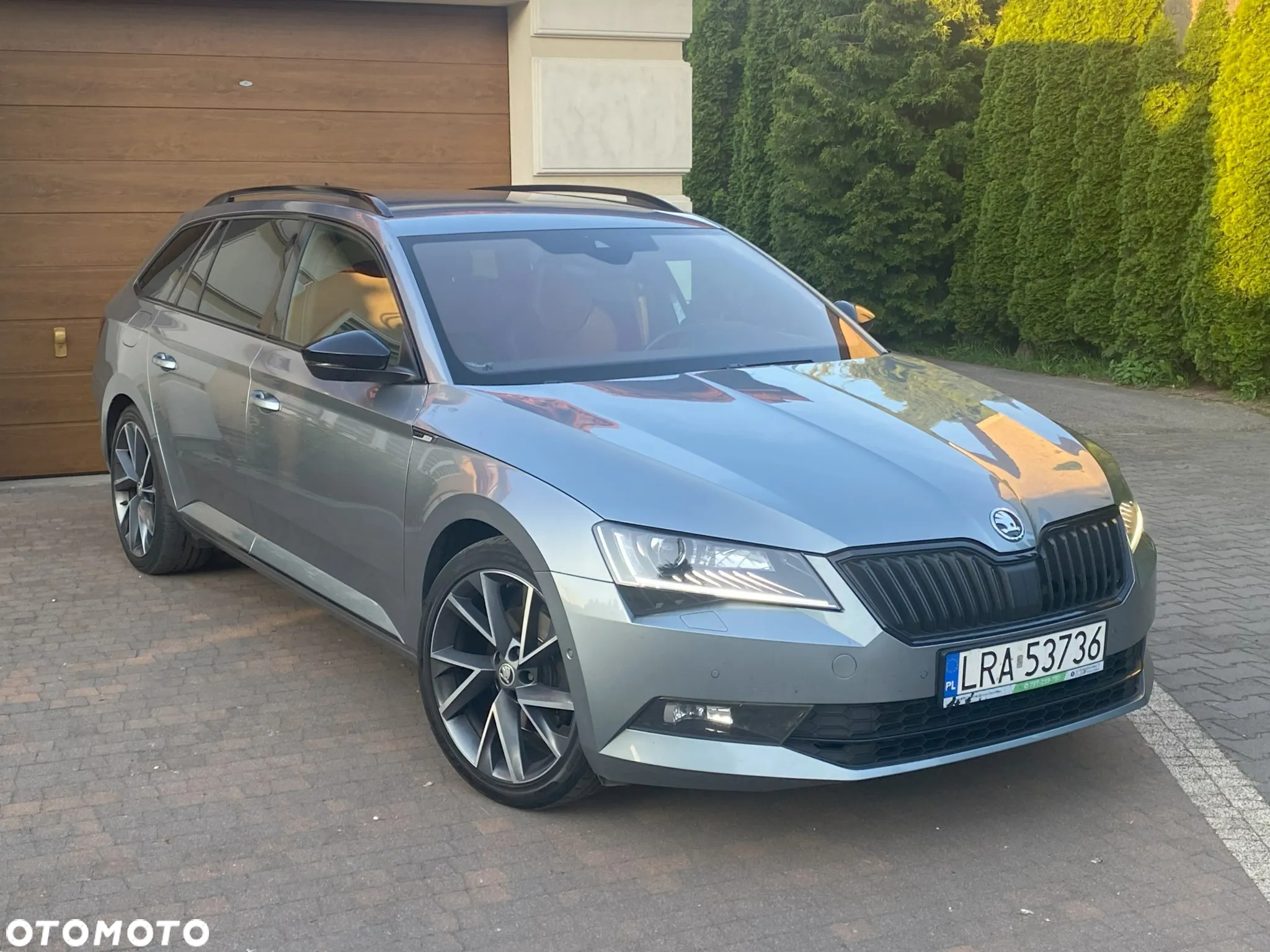 Skoda Superb 2.0 TDI Sportline DSG - 6