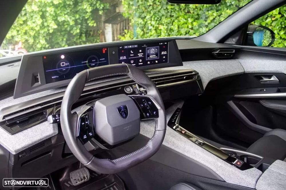 Peugeot 5008 Hybrid 145 e-DSC6 Allure - 10