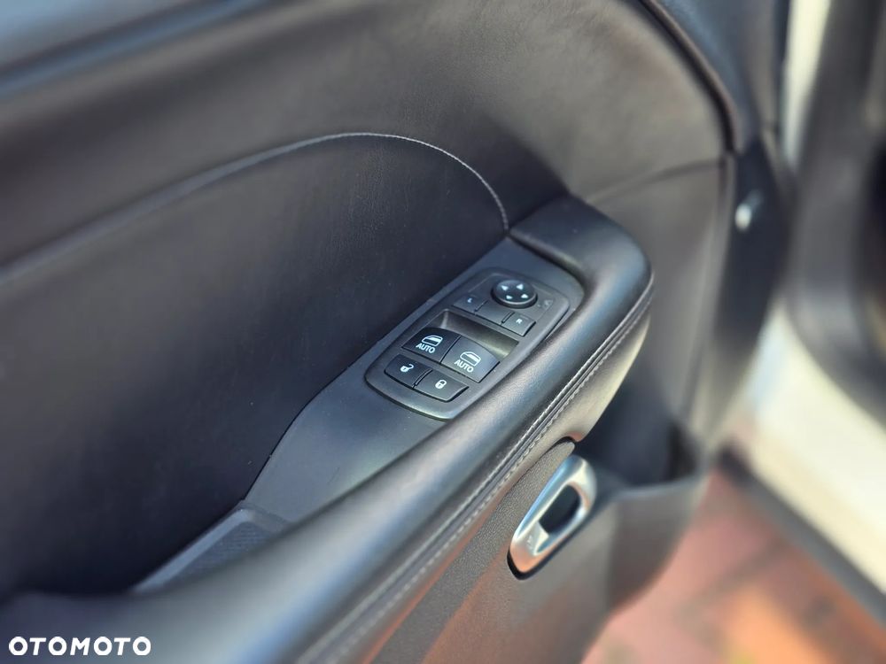 Dodge Challenger 3.6 GT AWD - 15