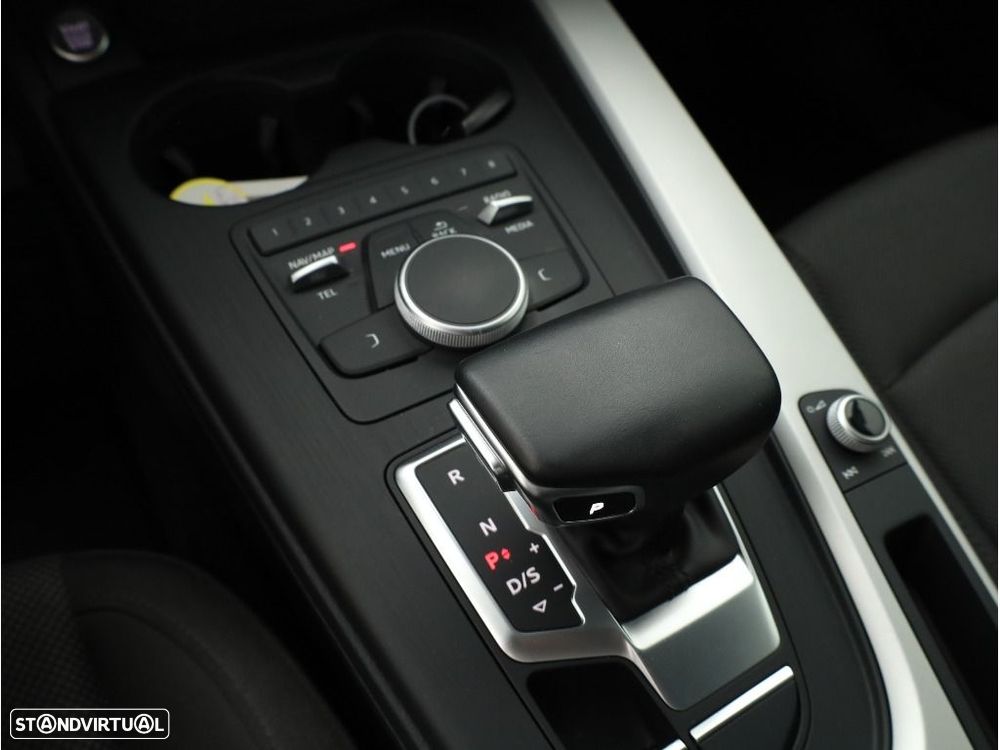 Audi A4 Avant 35 TDI S tronic - 18