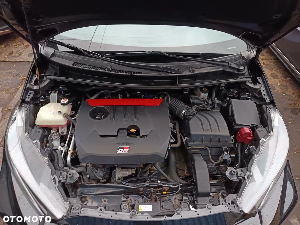 Toyota Yaris GR 1.6 Dynamic - 18