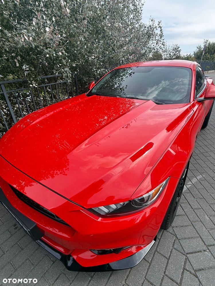Ford Mustang 5.0 V8 Black Edition - 5