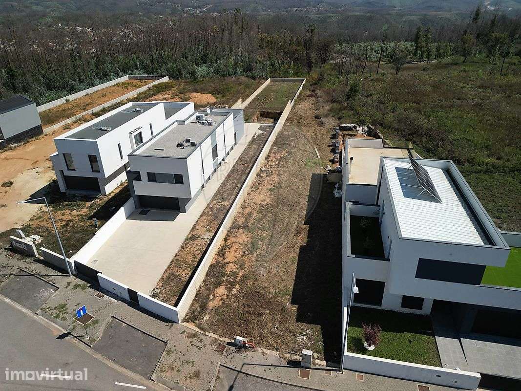 Terreno  para venda - Grande imagem: 2/29