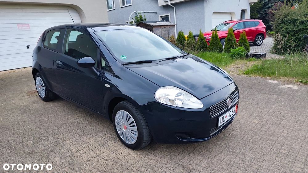 Fiat Grande Punto 1.4 8V Dualogic Active - 21