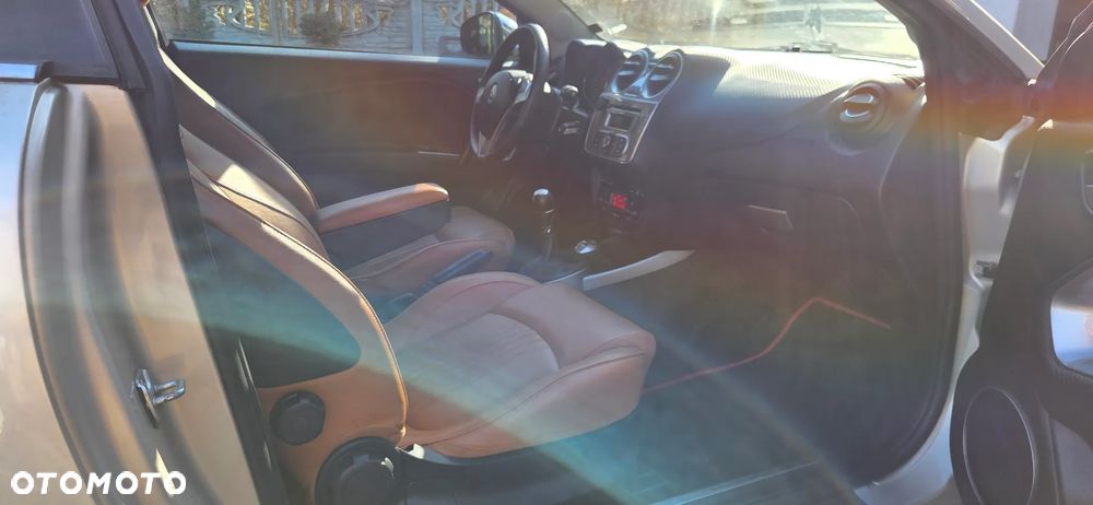 Alfa Romeo Mito TB 1.4 16V Turismo - 9