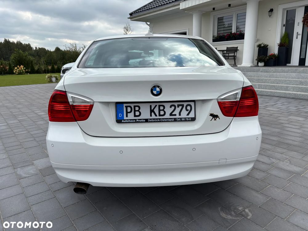 BMW Seria 3 320d - 26