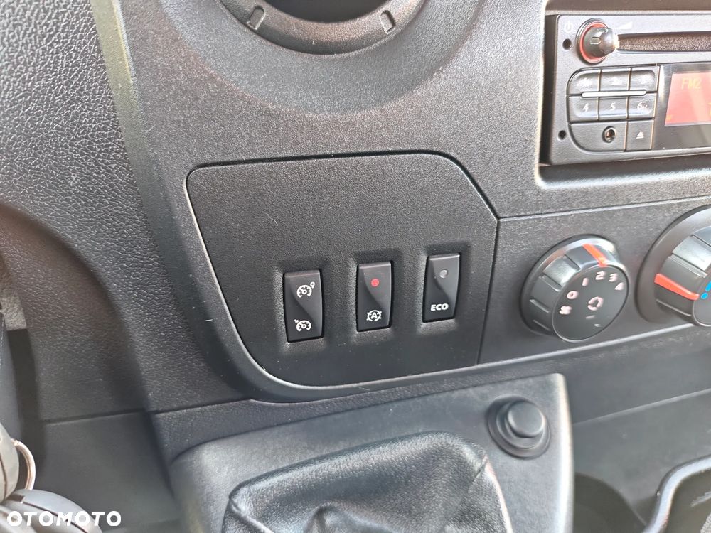Renault Master Nissan NV400 - 27