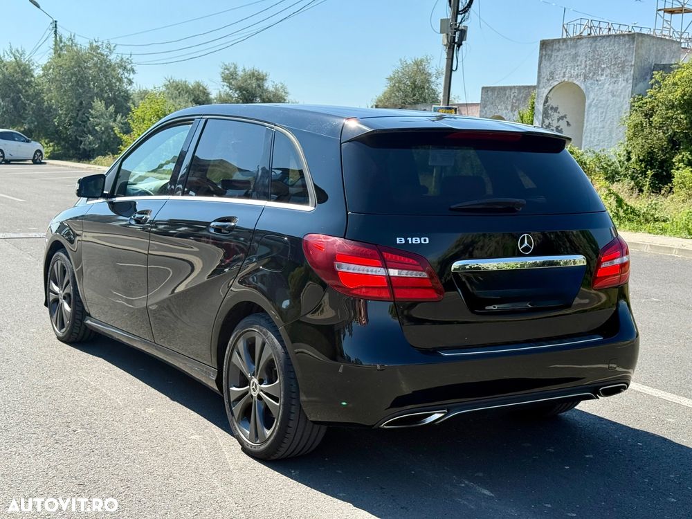 Mercedes-Benz B 180 - 6