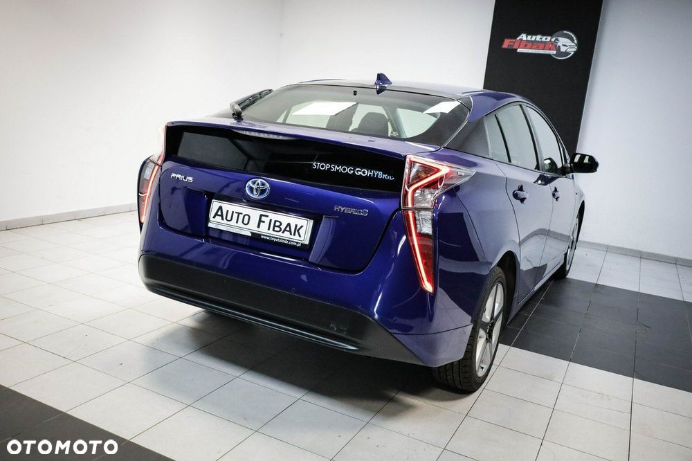 Toyota Prius - 8