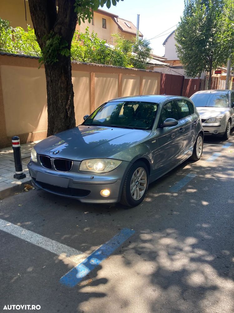 BMW Seria 1 120i - 15