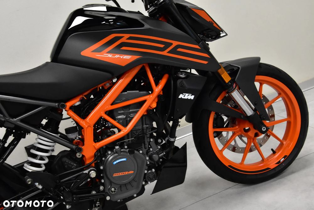 KTM Duke 125 - 12