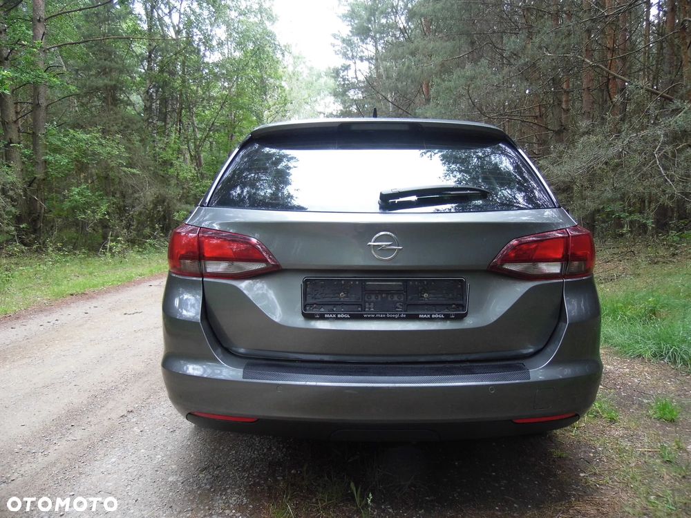 Opel Astra 1.6 CDTI DPF ecoFLEX TourerStart/Stop Exklusiv - 9