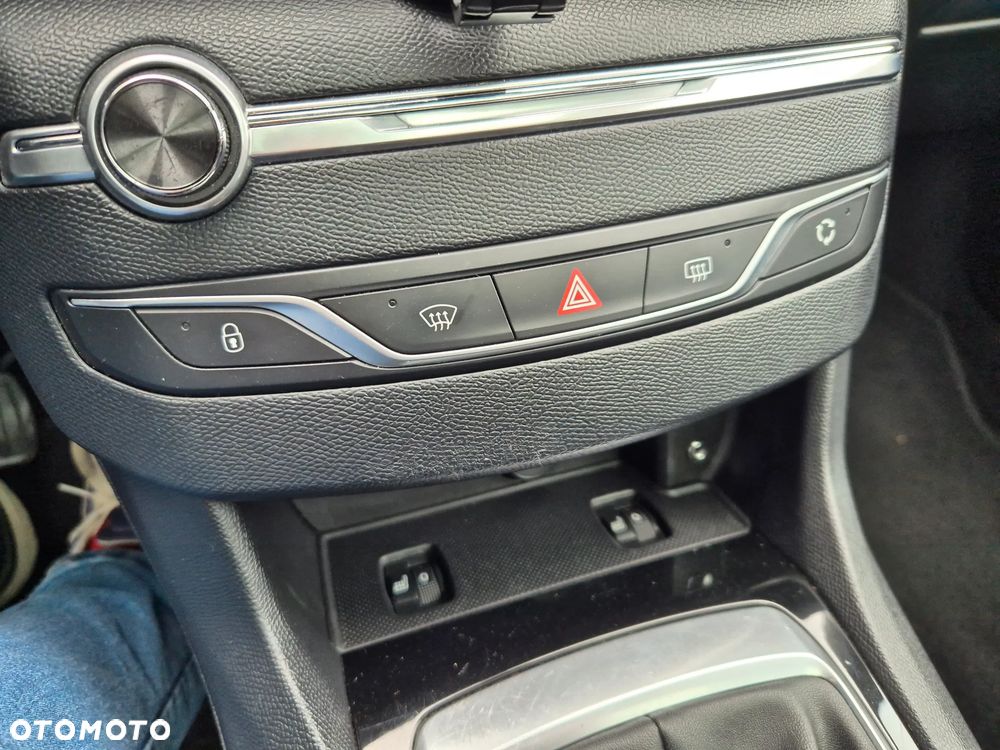 Peugeot 308 BlueHDi 120 Stop & Start Allure - 11