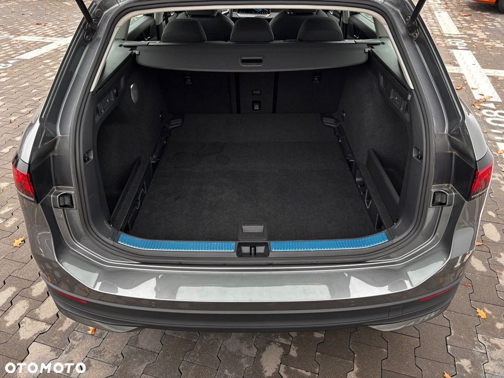 Volkswagen Passat Variant 1.5 TSI ACT mHEV DSG - 31