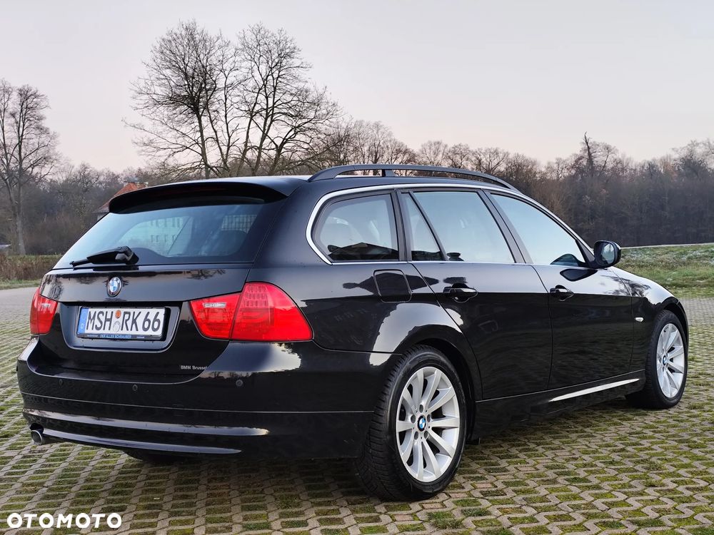 BMW Seria 3 318d - 4