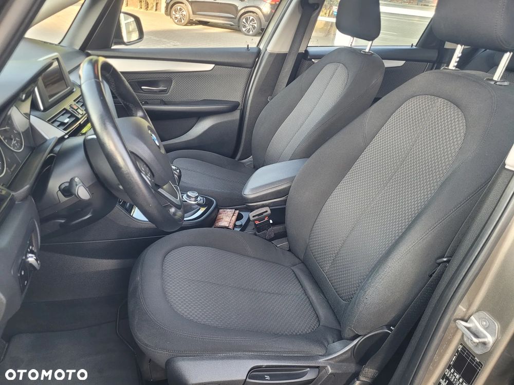 BMW Seria 2 218d Active Tourer - 15