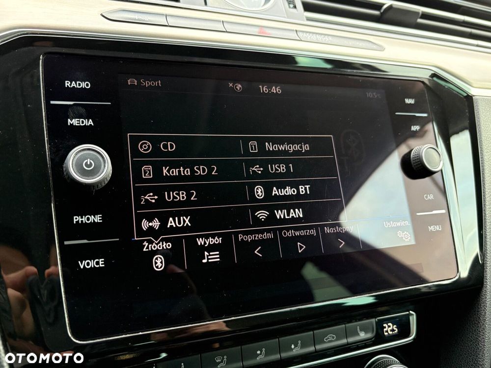 Volkswagen Passat Variant - 28