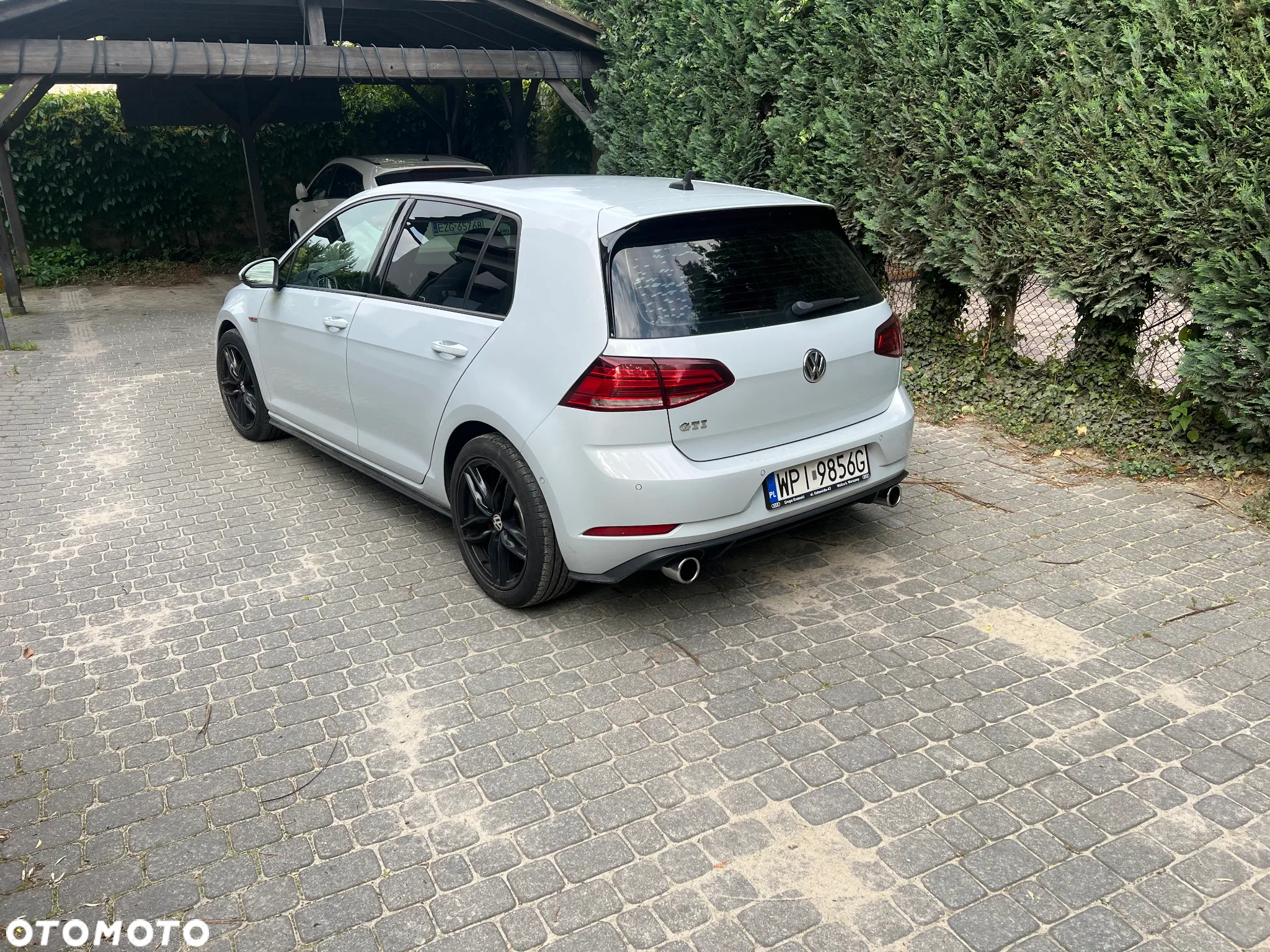Volkswagen Golf VII 2.0 TSI BMT GTI - 11
