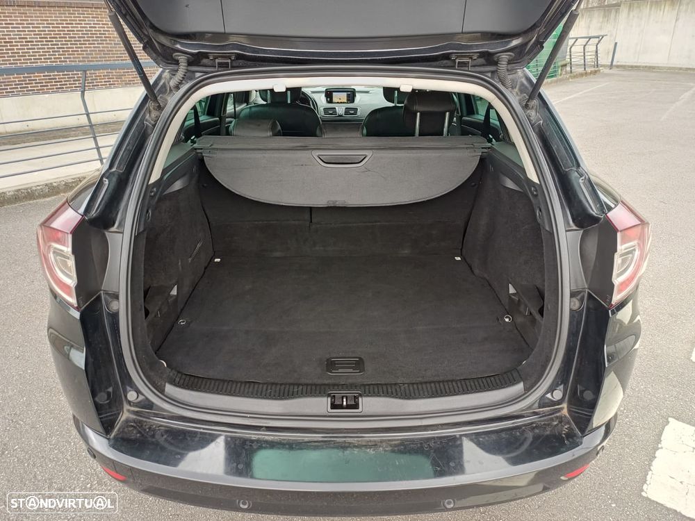 Renault Mégane Sport Tourer ENERGY dCi 130 Start & Stopp Bose Edition - 41