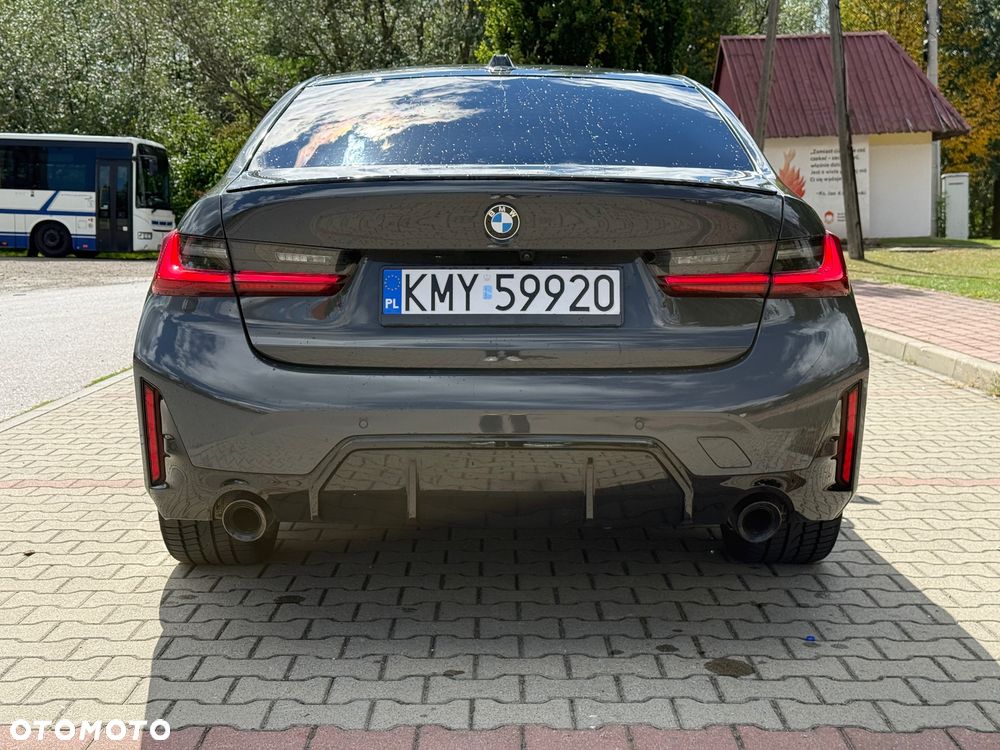 BMW Seria 3 320d xDrive M Sport sport - 3