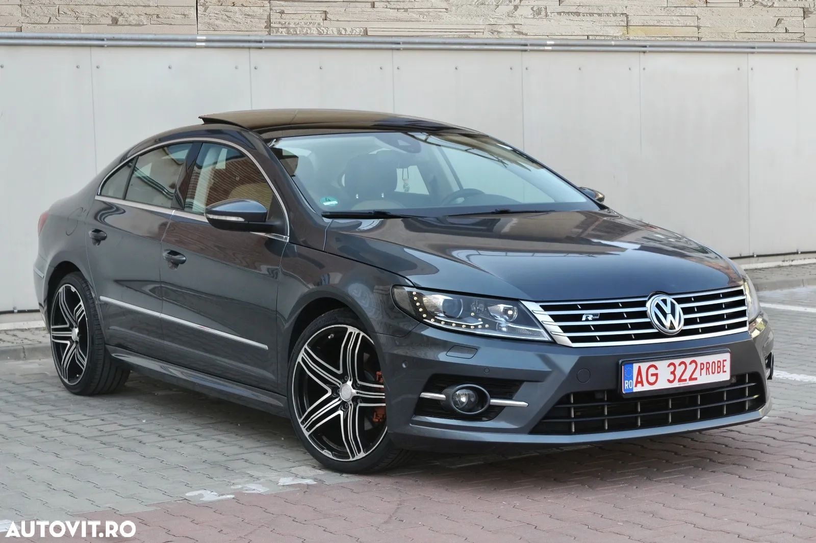 Volkswagen Passat CC 2.0 TDI BlueMotion Technology DSG - 1