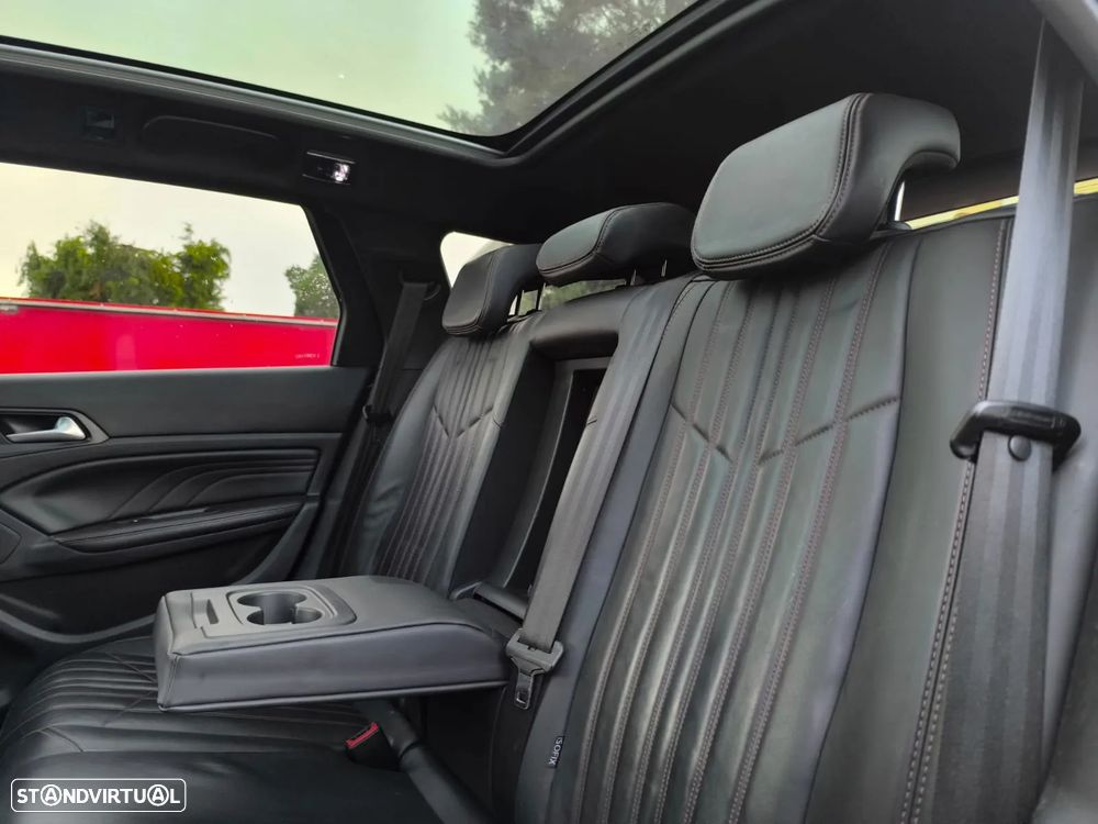 Peugeot 308 BlueHDi 180 EAT6 GT - 32