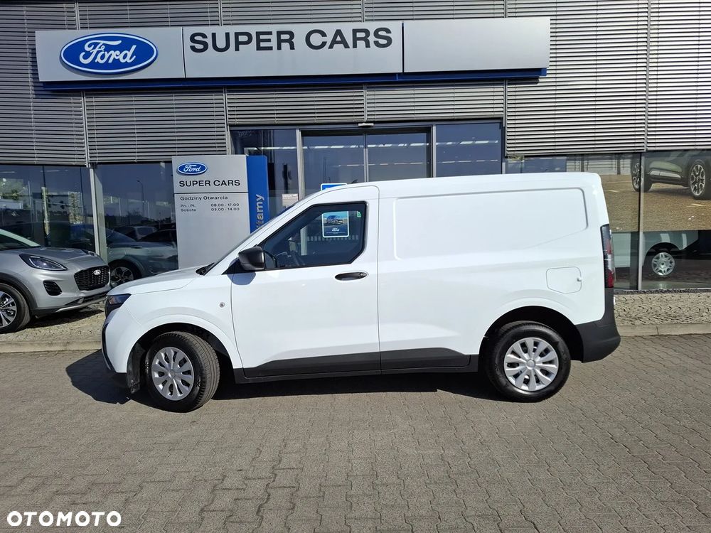 Ford Transit Courier - 4