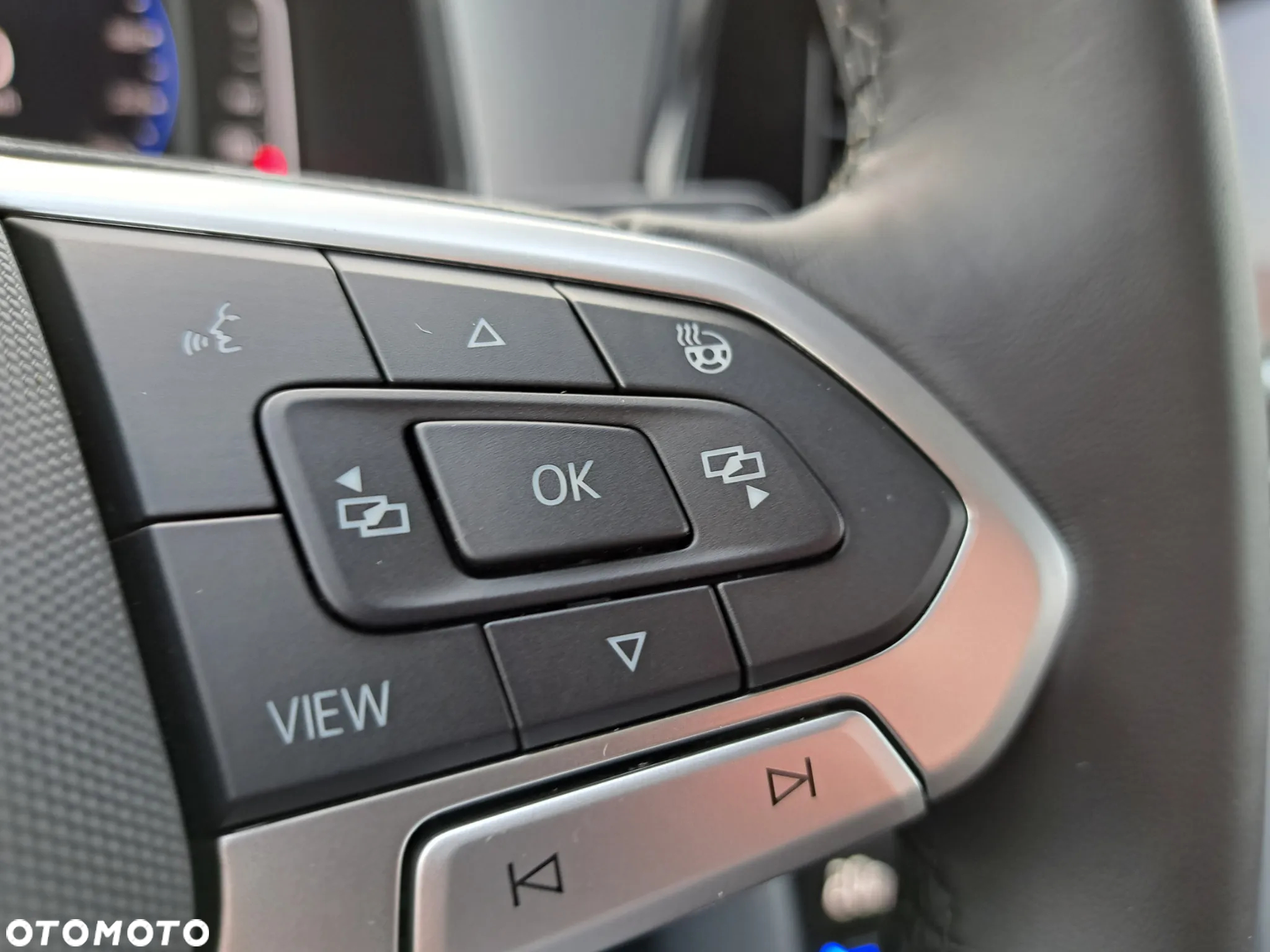 Volkswagen T-Roc 1.5 TSI Life Plus DSG - 19