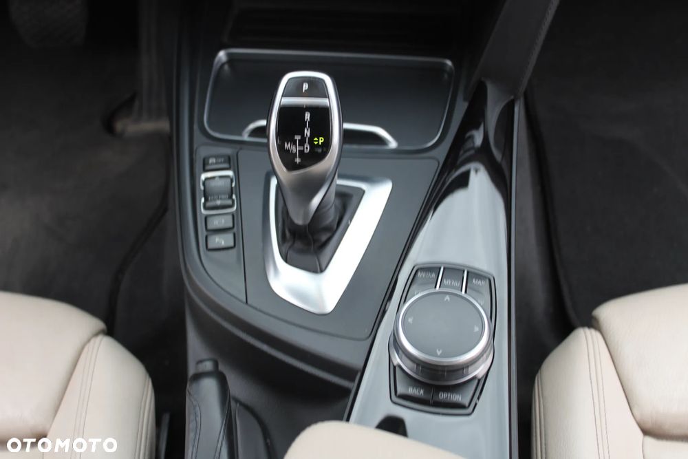BMW 3GT 320d Luxury Line sport - 20
