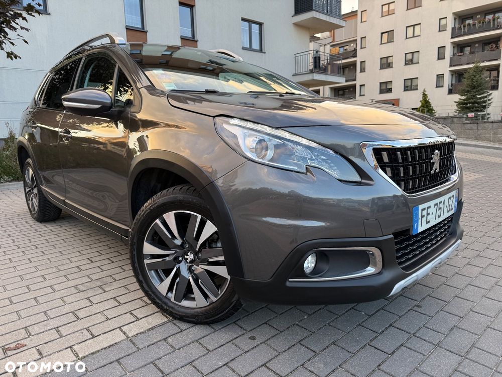 Peugeot 2008 PureTech 110 Stop&Start EAT6 Allure - 4